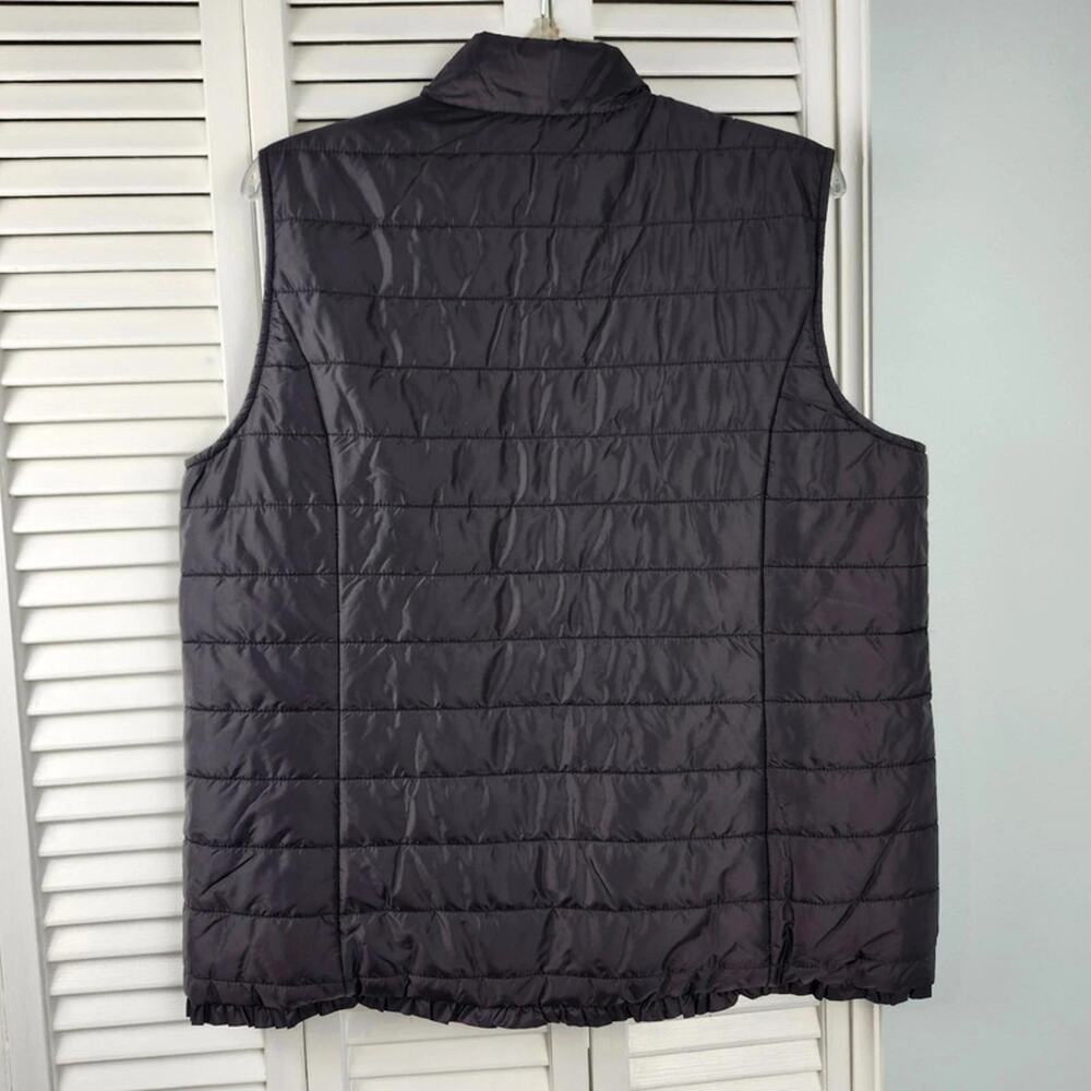 Black Quilted Vest Women's size Large Ruffle Hem Packable - Picture 7 of 11